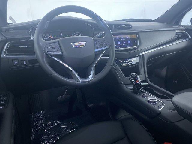 used 2022 Cadillac XT6 car, priced at $32,490