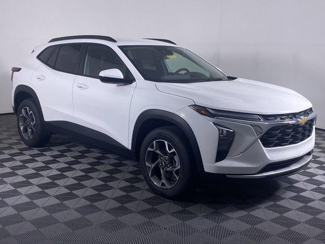 new 2025 Chevrolet Trax car, priced at $24,929