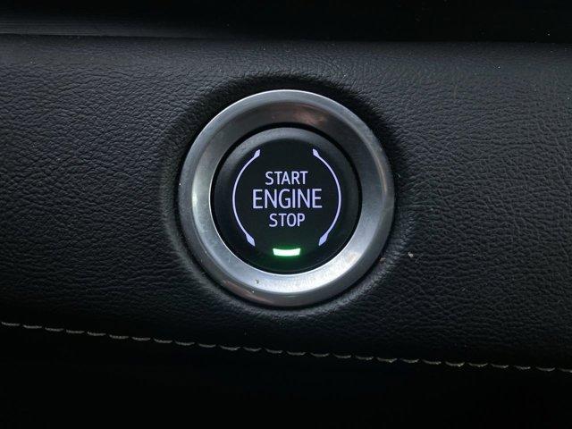 used 2024 Cadillac Escalade ESV car, priced at $83,990