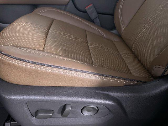 new 2025 Chevrolet Suburban car, priced at $92,994