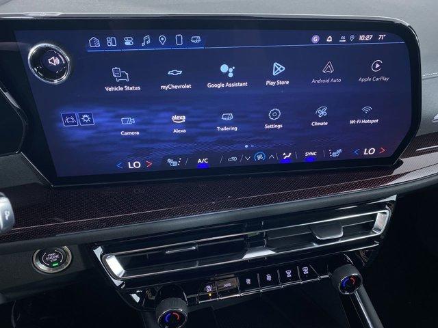 new 2025 Chevrolet Traverse car, priced at $50,939