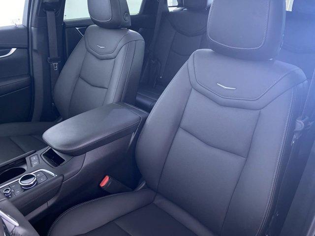 used 2022 Cadillac XT5 car, priced at $30,490