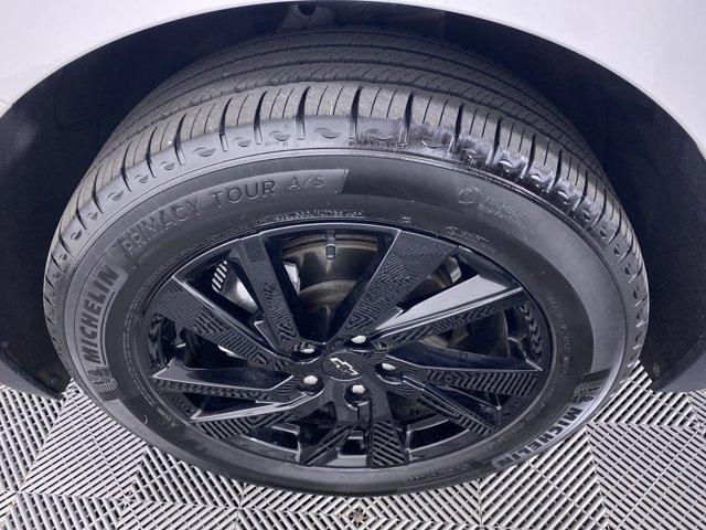 used 2024 Chevrolet Equinox car, priced at $22,490