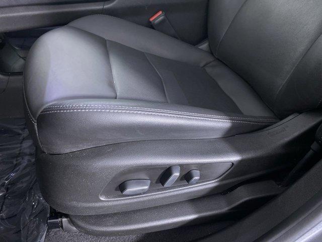 used 2021 Cadillac XT5 car, priced at $30,990
