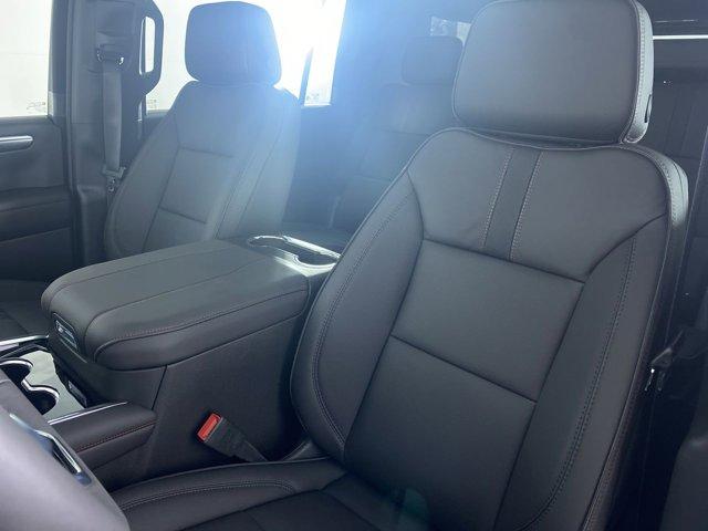new 2025 Chevrolet Suburban car, priced at $74,614