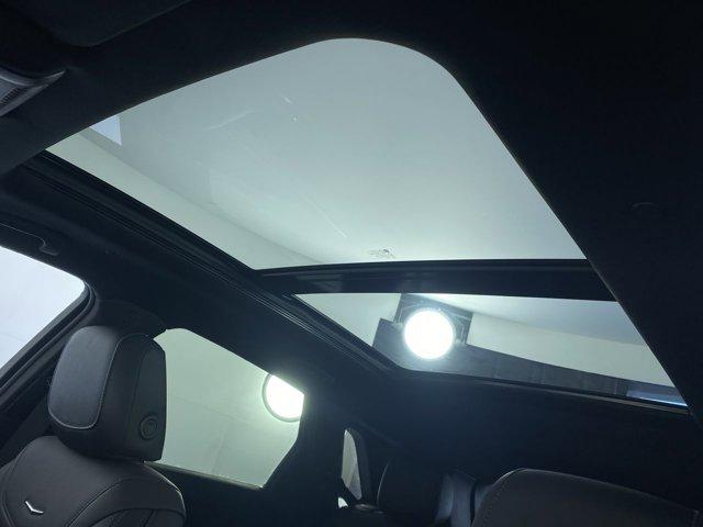 used 2022 Cadillac XT5 car, priced at $32,990