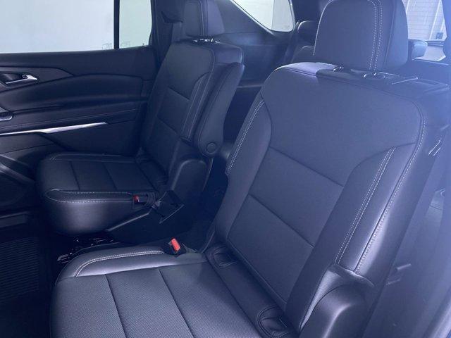 new 2025 Chevrolet Traverse car, priced at $45,629