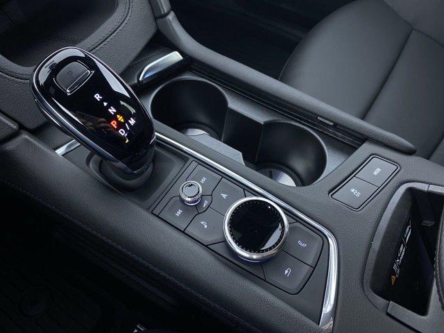 new 2025 Cadillac XT6 car, priced at $64,440