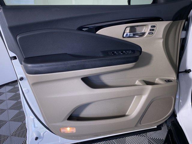 used 2020 Honda Pilot car, priced at $22,990
