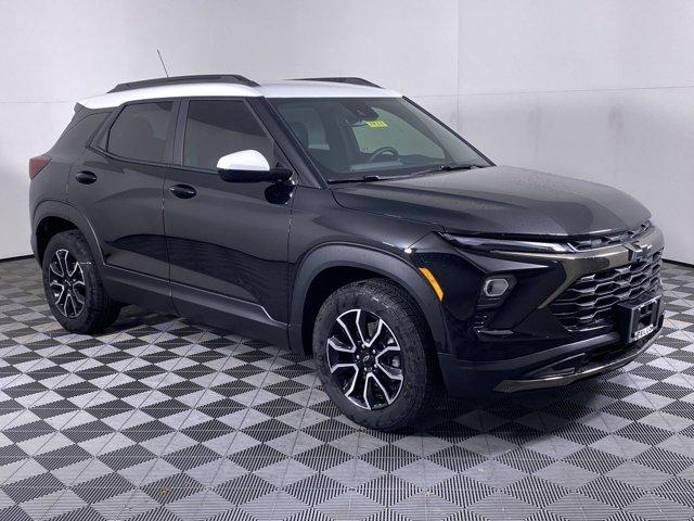 new 2025 Chevrolet TrailBlazer car, priced at $28,085