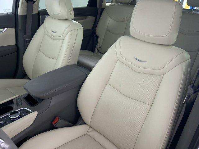 used 2022 Cadillac XT5 car, priced at $35,490