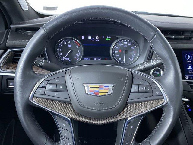 used 2024 Cadillac XT5 car, priced at $45,990