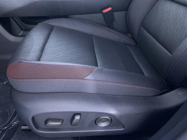 new 2026 Chevrolet Equinox car, priced at $33,665