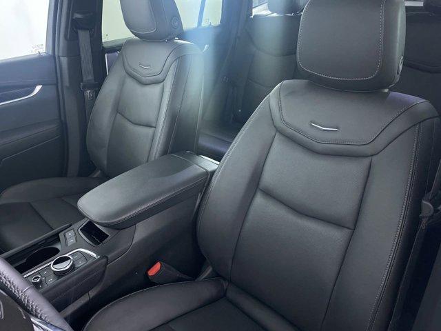 new 2025 Cadillac XT6 car, priced at $57,915