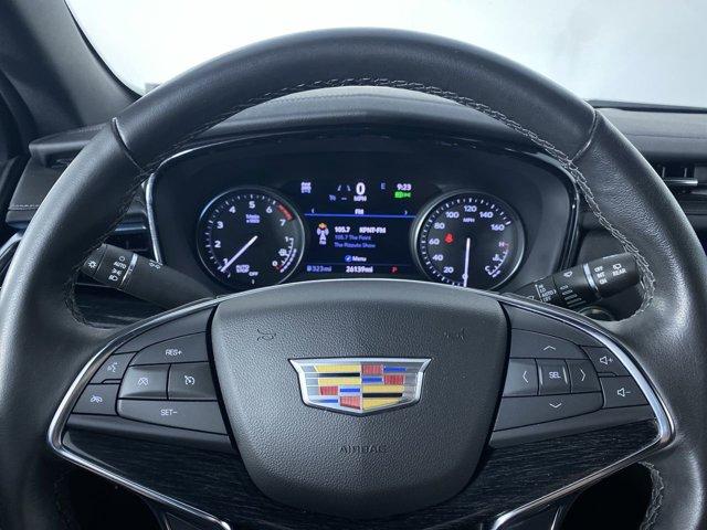 used 2022 Cadillac XT5 car, priced at $36,290