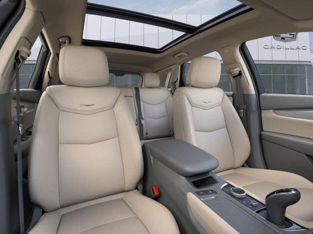 new 2025 Cadillac XT5 car, priced at $58,964