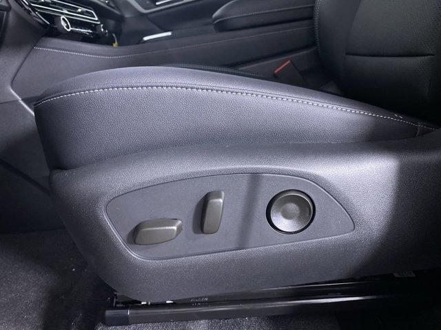 new 2025 Chevrolet Traverse car, priced at $45,124