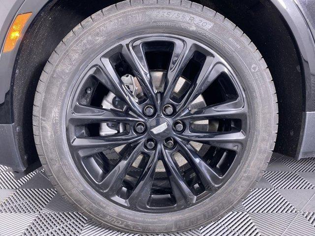 used 2021 Cadillac XT5 car, priced at $37,990