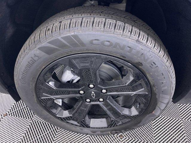 new 2026 Chevrolet Equinox car, priced at $30,665