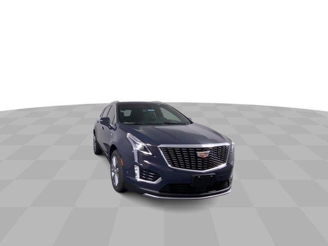 new 2025 Cadillac XT5 car, priced at $58,390