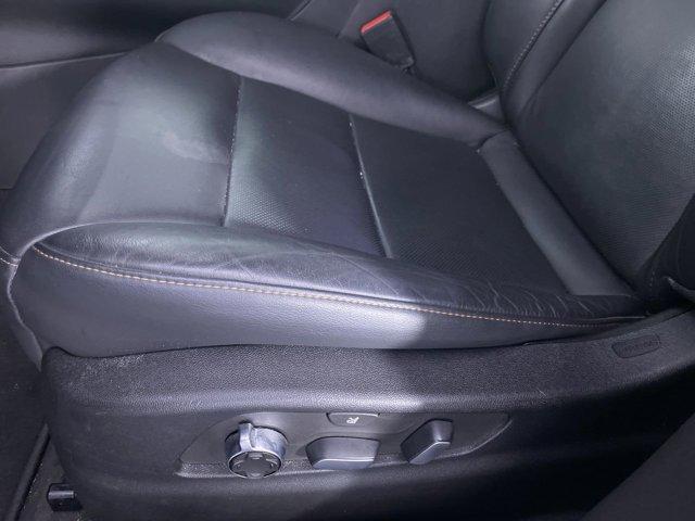used 2022 Cadillac XT4 car, priced at $28,790