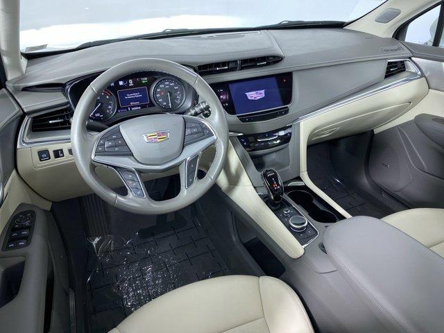 used 2022 Cadillac XT5 car, priced at $35,490