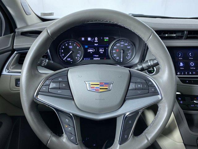 used 2022 Cadillac XT5 car, priced at $35,490