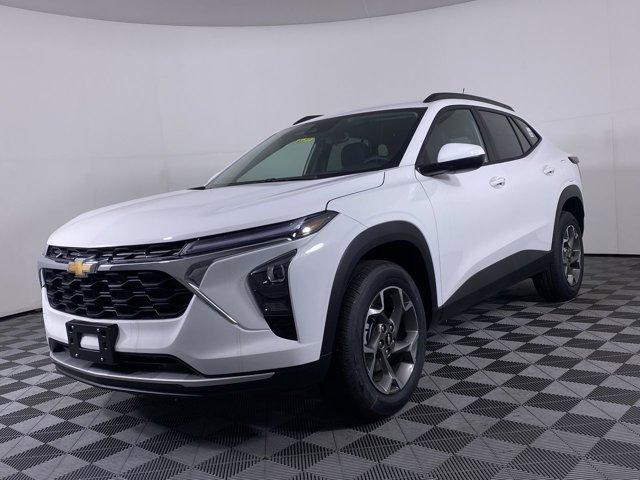 new 2025 Chevrolet Trax car, priced at $25,084