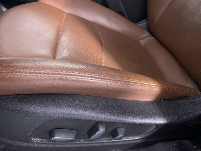 used 2022 Cadillac XT5 car, priced at $37,490
