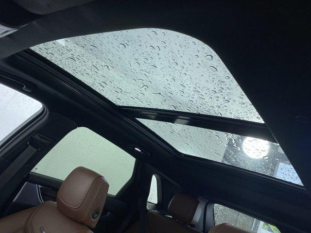 used 2022 Cadillac XT5 car, priced at $37,490