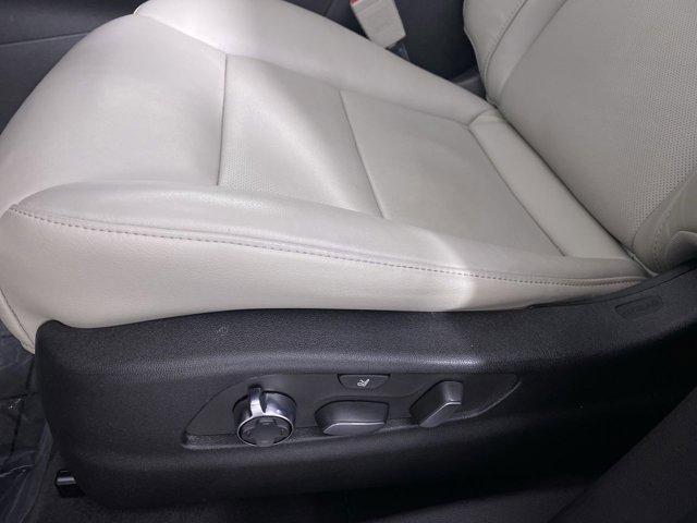 used 2023 Cadillac XT4 car, priced at $31,490
