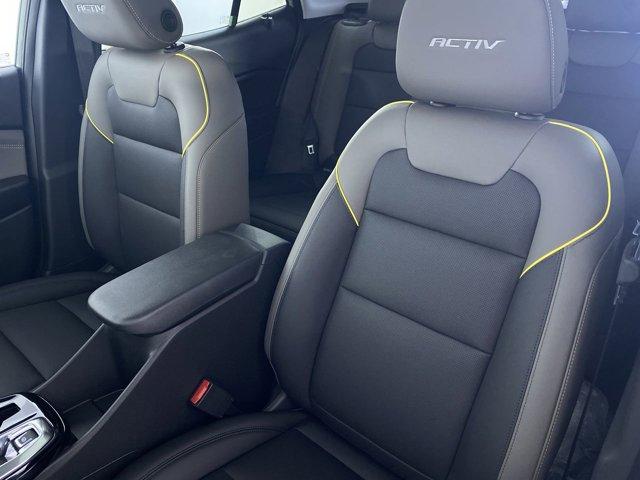 new 2025 Chevrolet Trax car, priced at $26,779
