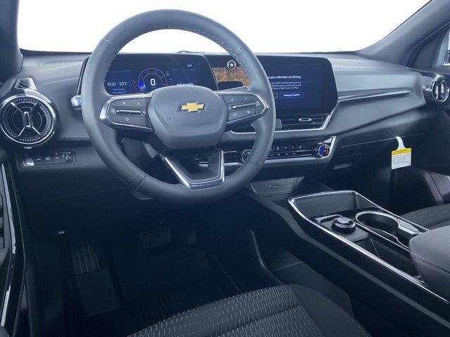 new 2026 Chevrolet Equinox car, priced at $30,170