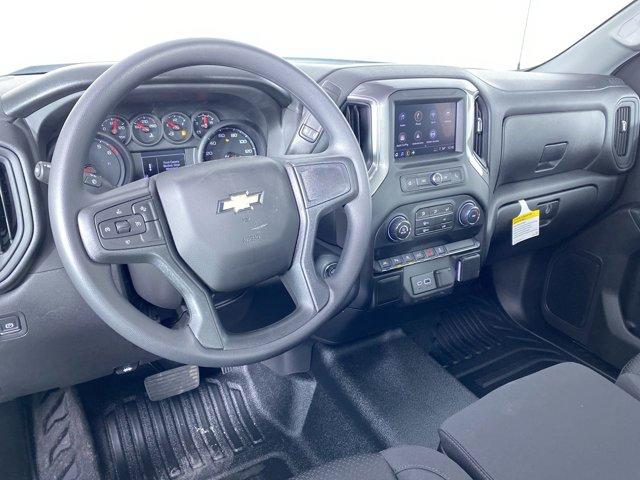 new 2025 Chevrolet Silverado 1500 car, priced at $44,000