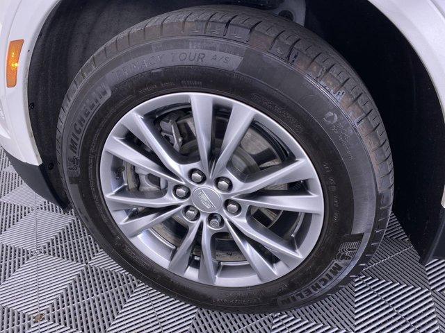 used 2022 Cadillac XT5 car, priced at $33,990