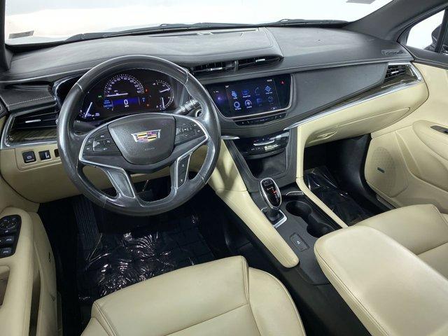 used 2017 Cadillac XT5 car, priced at $10,990