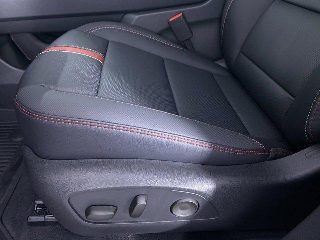 used 2025 Chevrolet Traverse car, priced at $54,990