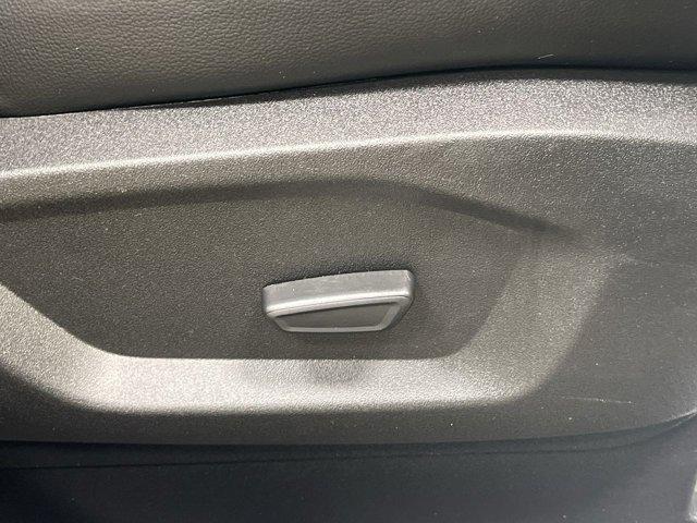 used 2023 Ford Edge car, priced at $20,234