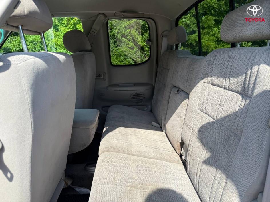 used 2002 Toyota Tundra car, priced at $9,525