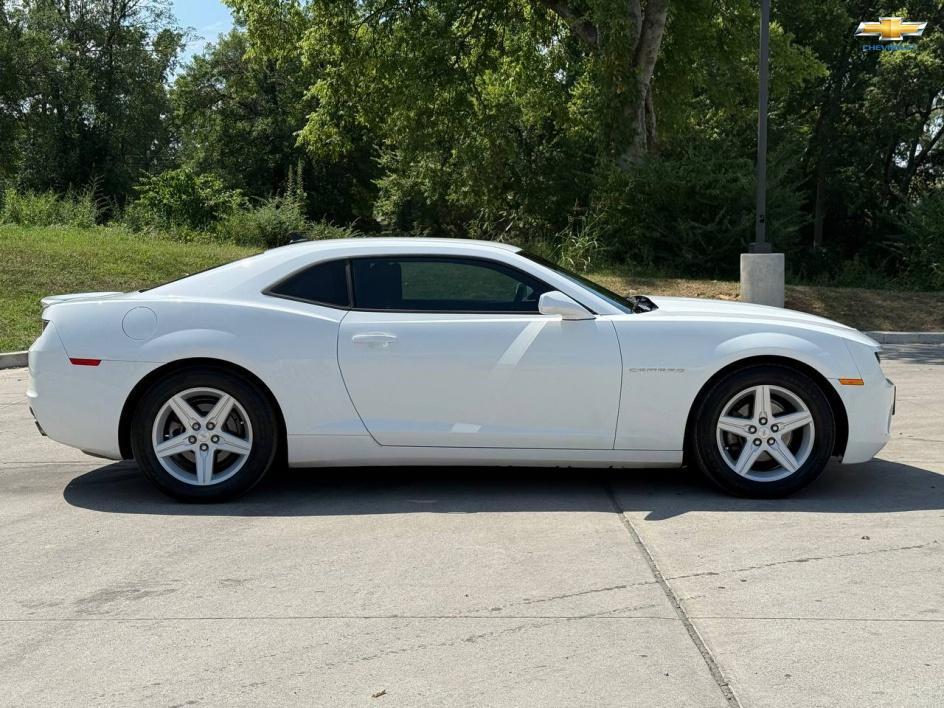 used 2012 Chevrolet Camaro car, priced at $5,555
