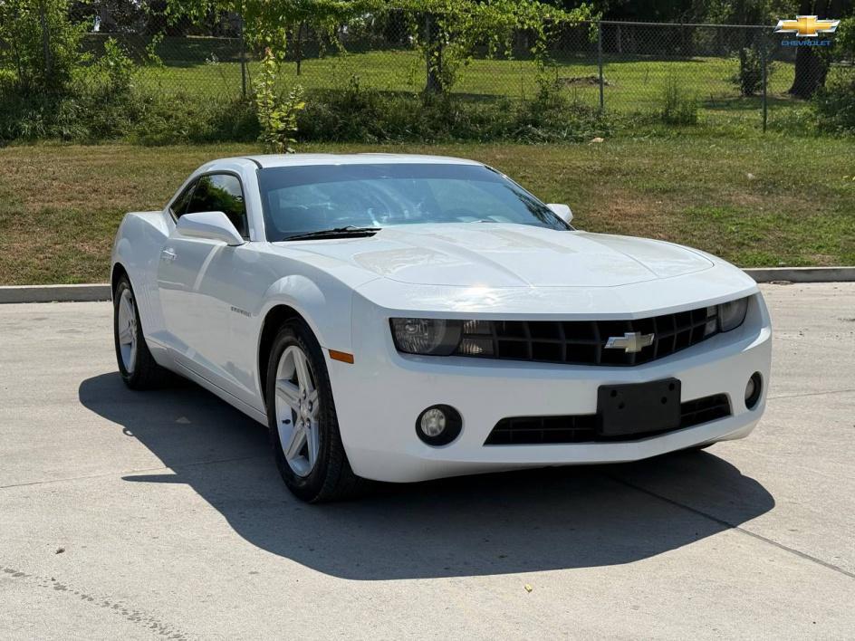 used 2012 Chevrolet Camaro car, priced at $5,555
