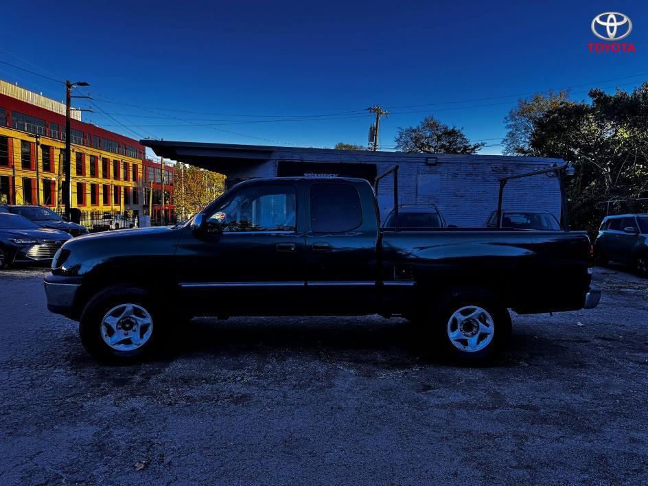used 2002 Toyota Tundra car, priced at $3,555