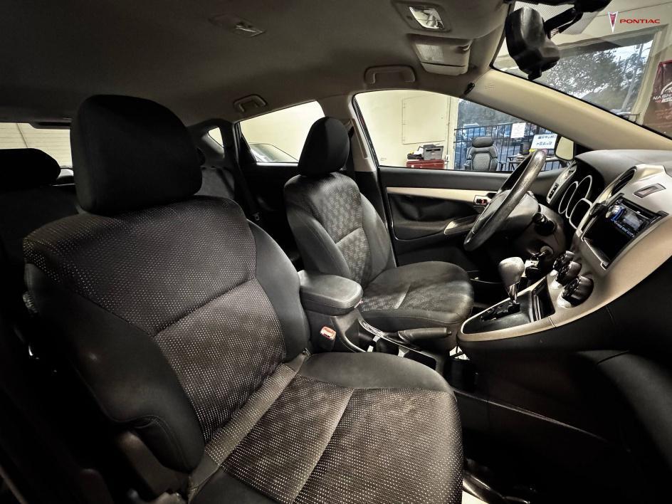 used 2009 Pontiac Vibe car, priced at $5,450