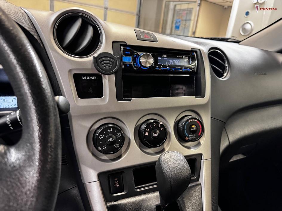 used 2009 Pontiac Vibe car, priced at $5,450