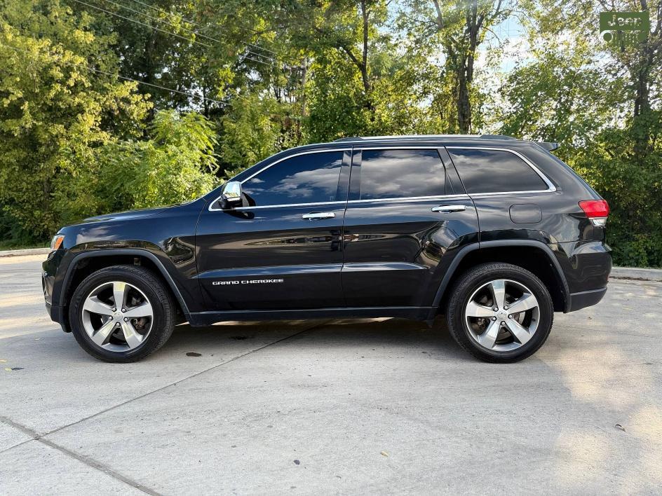 used 2016 Jeep Grand Cherokee car, priced at $13,666