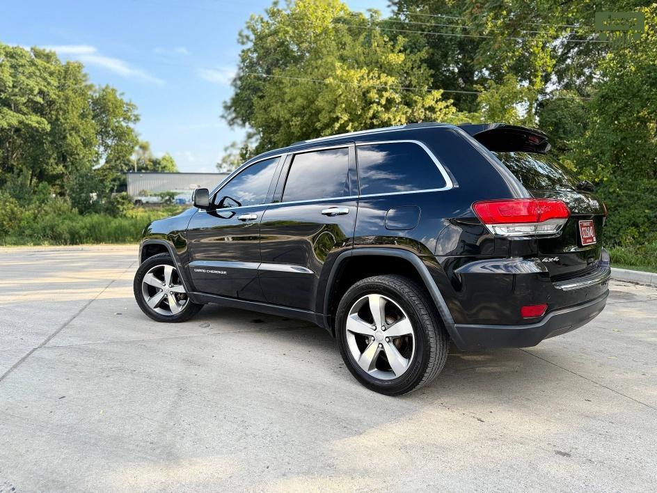 used 2016 Jeep Grand Cherokee car, priced at $13,666