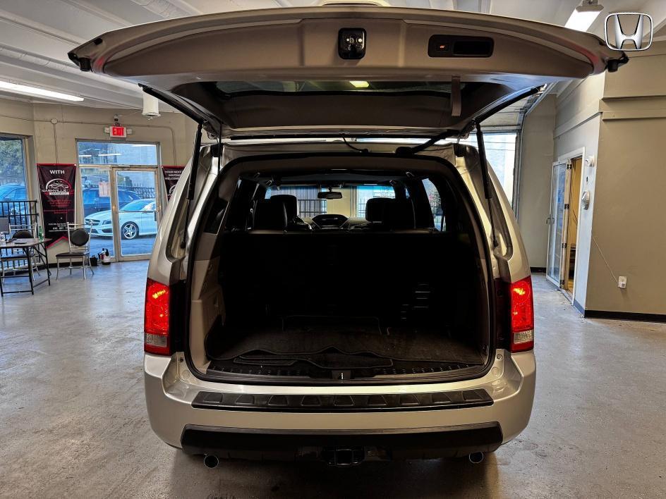 used 2015 Honda Pilot car, priced at $9,888