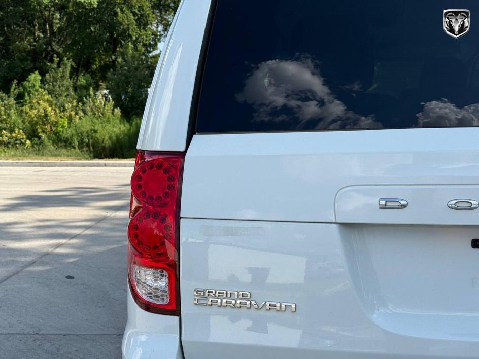 used 2016 Dodge Grand Caravan car, priced at $3,266