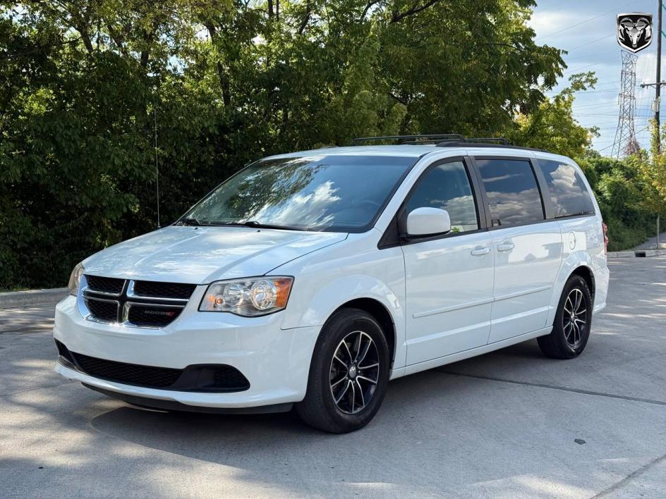 used 2016 Dodge Grand Caravan car, priced at $4,555