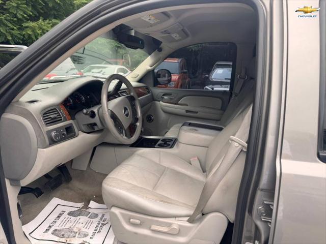 used 2007 Chevrolet Suburban car, priced at $4,999
